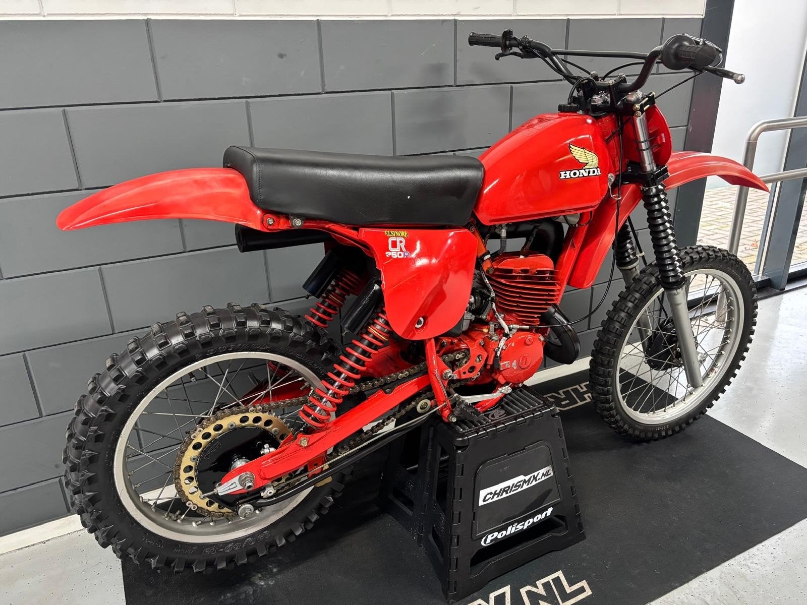 Honda cr 250 elsinore  ..   Orgineel  !!!, Motoren, Bedrijf, Crossmotor, 11 kW of minder, Handgeschakeld