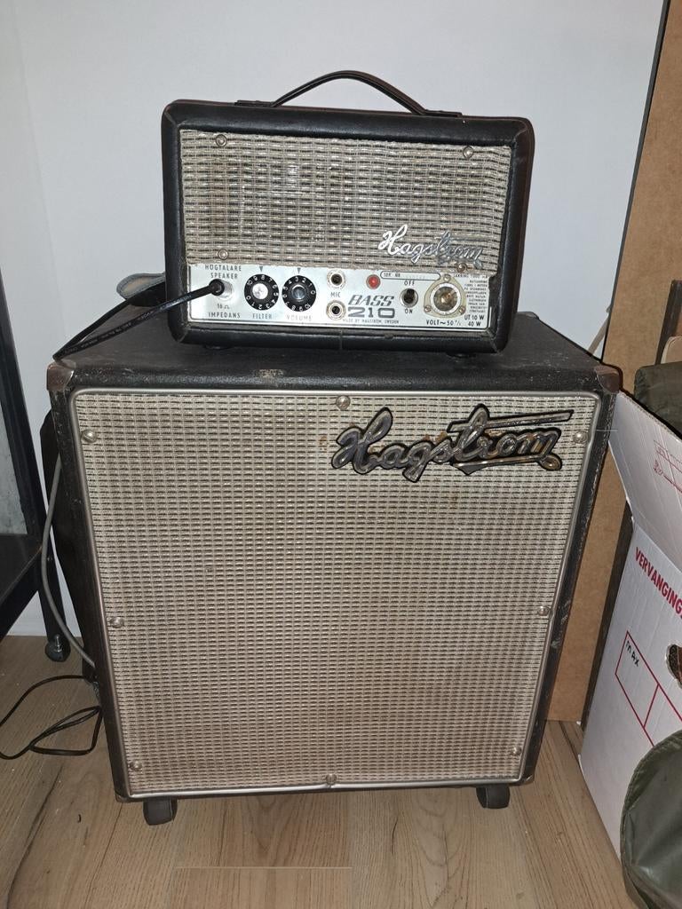 Zeldzame Hagstrom Bass 210 60s basversterker, Ophalen, Gebruikt, Basgitaar, Minder dan 50 watt
