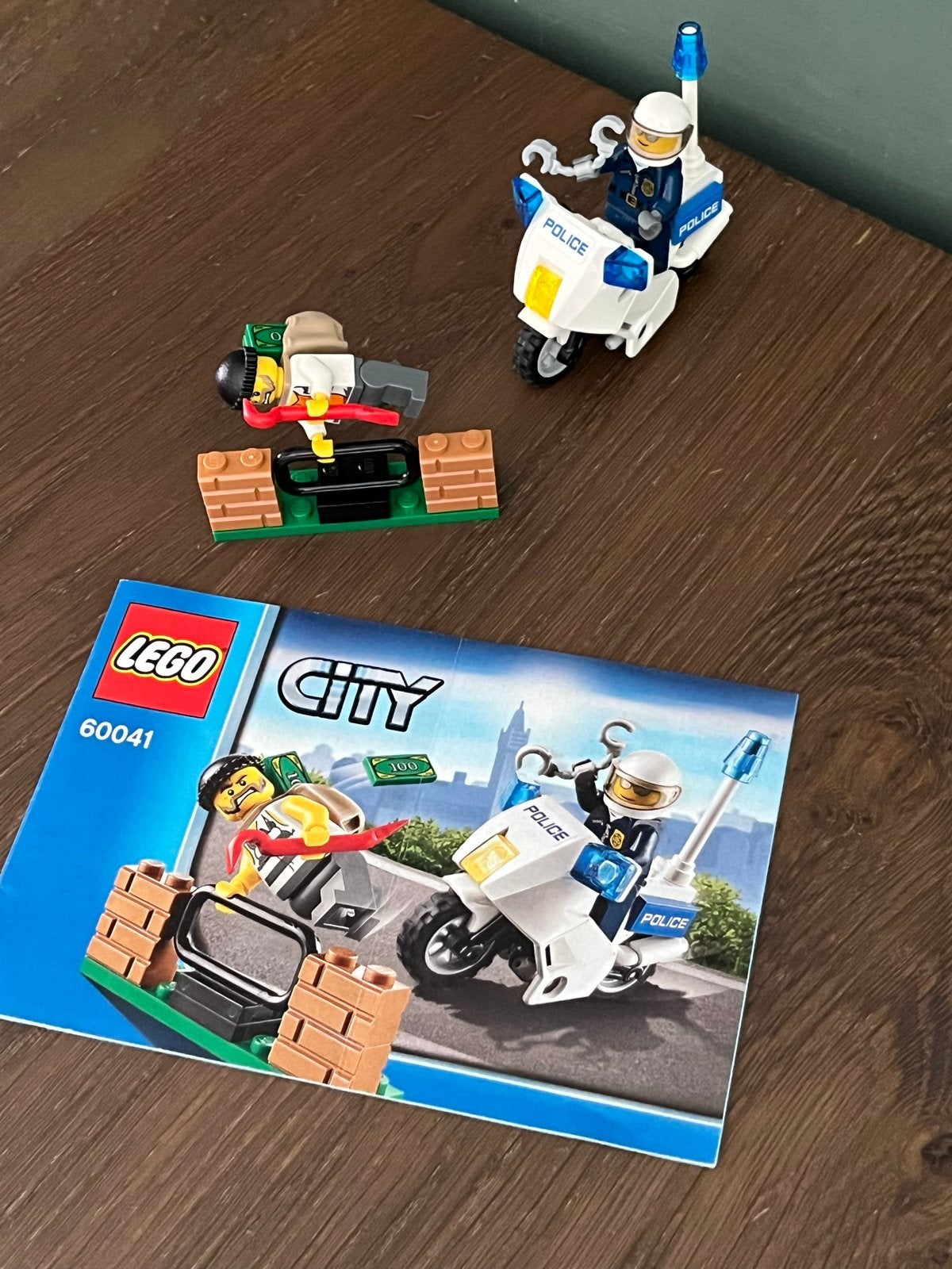 LEGO City 60041 Boevenachtervolging met Politie Motor, Ophalen of Verzenden, Zo goed als nieuw