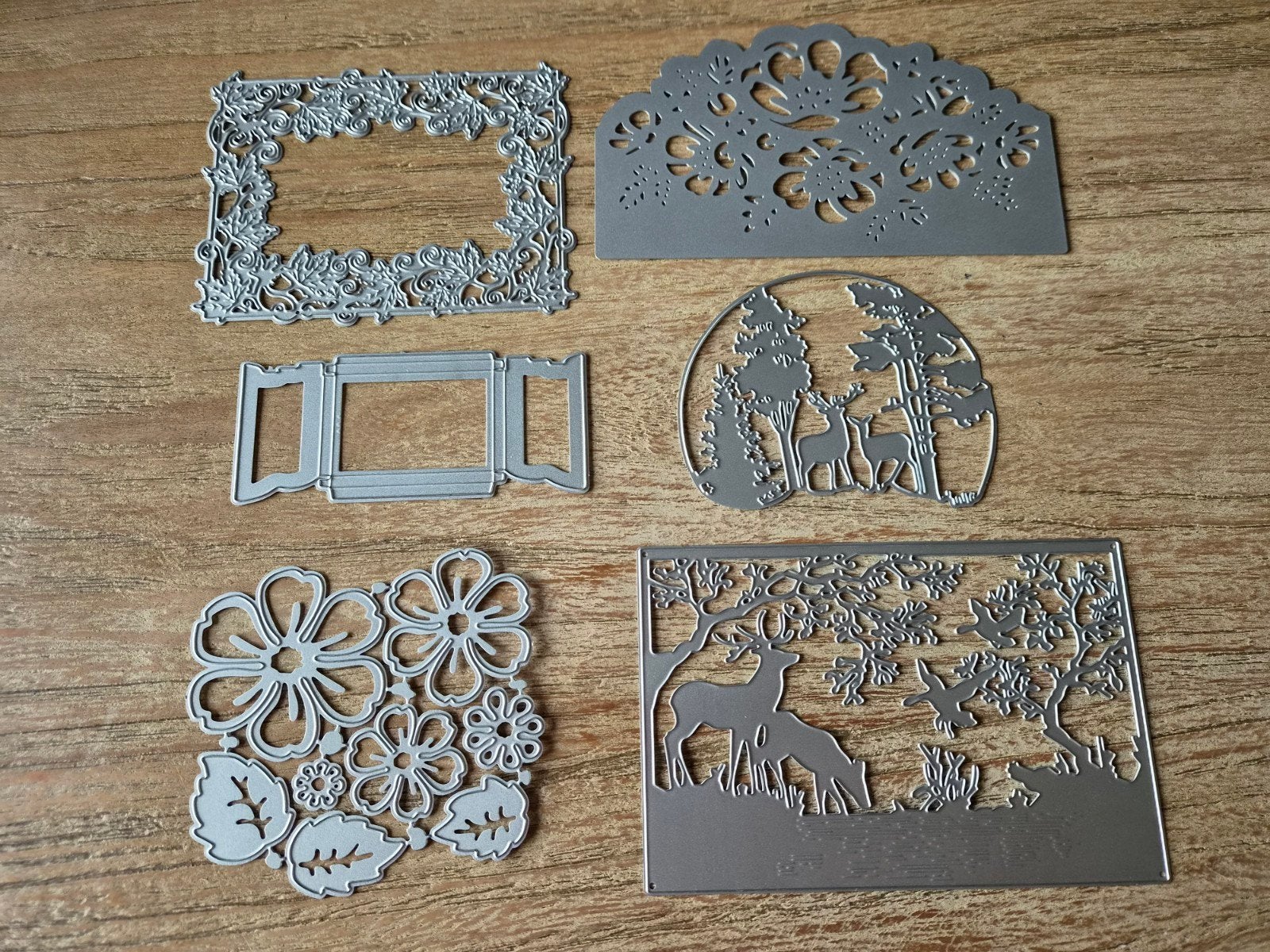 Snijmallen set voor kaarten en scrapbooking, Hobby en Vrije tijd, Grijs, Overige merken, Knutselmateriaal, Natuur en Bloemen