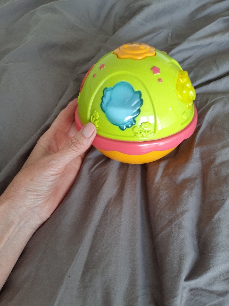 Bal met licht en geluid, Ophalen of Verzenden, Zo goed als nieuw, 6 maanden tot 2 jaar
