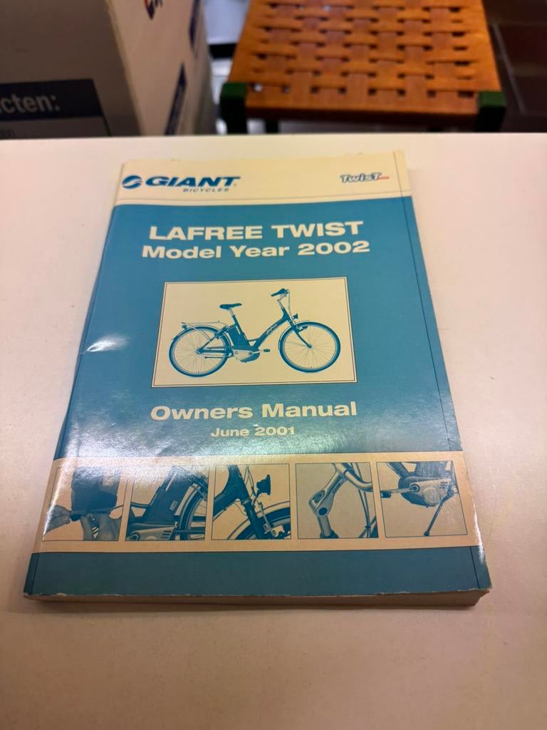 Instructieboekje Giant Lafree Twist (Nr: 2134), Auto diversen, Handleidingen en Instructieboekjes, Ophalen