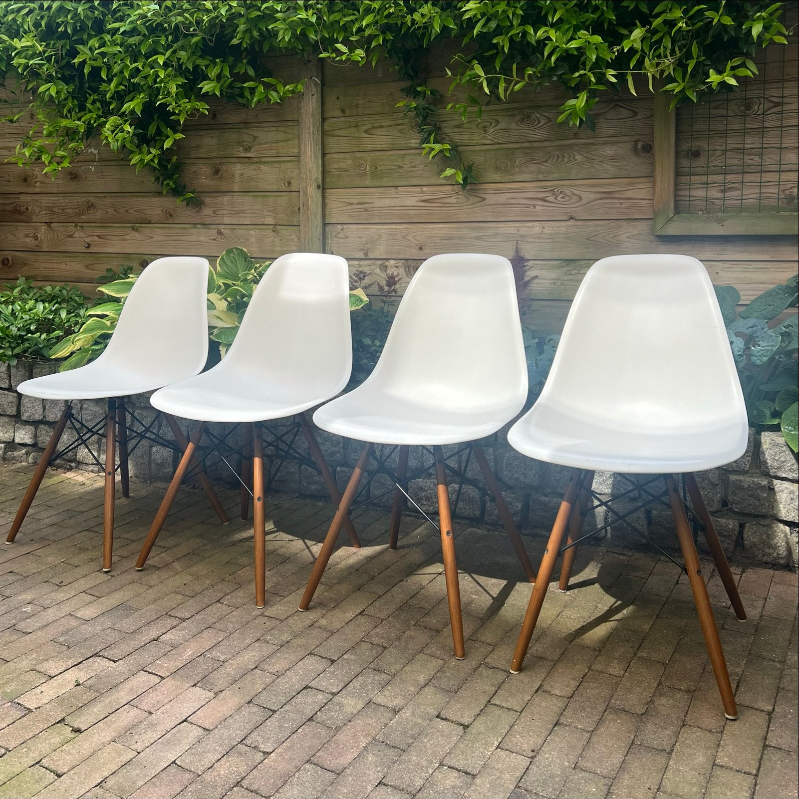 Originele Vitra Eames DSW stoelen (4x), Huis en Inrichting, Stoelen, Ophalen, Kunststof, Gebruikt, Wit