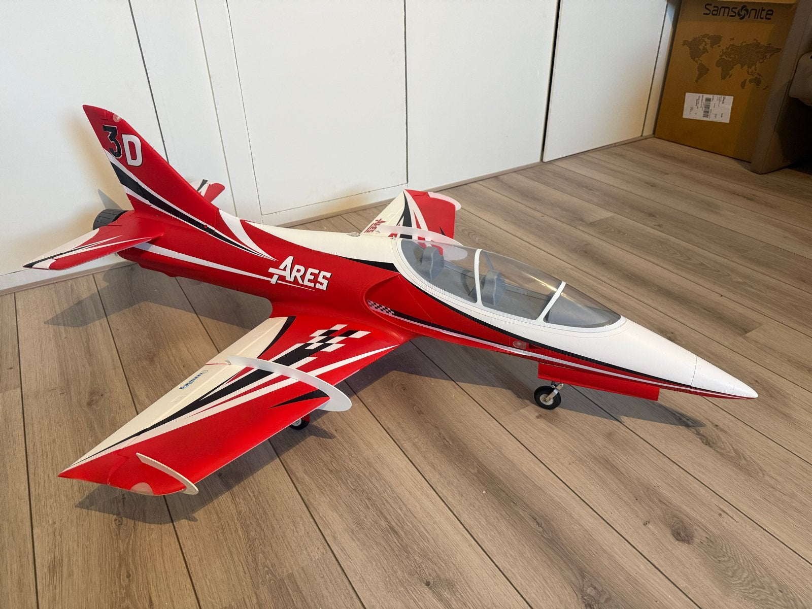 Freewing Ares 8S met Thrust Vectoring ZGAN, Ophalen, Zo goed als nieuw, Elektro, RTF (Ready to Fly)