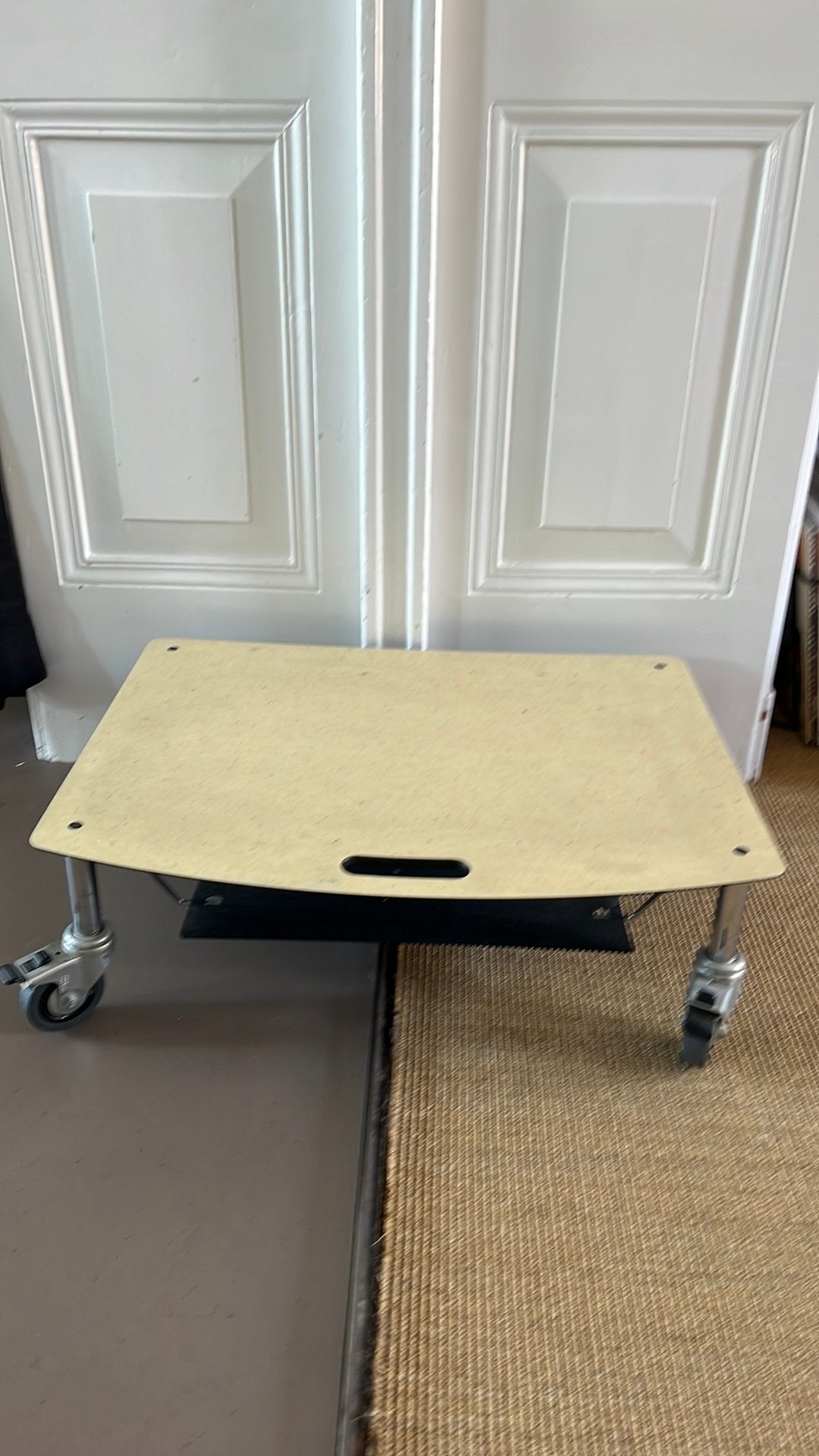 Trolley voor tv/audio max en dirk, Ophalen of Verzenden, Zo goed als nieuw
