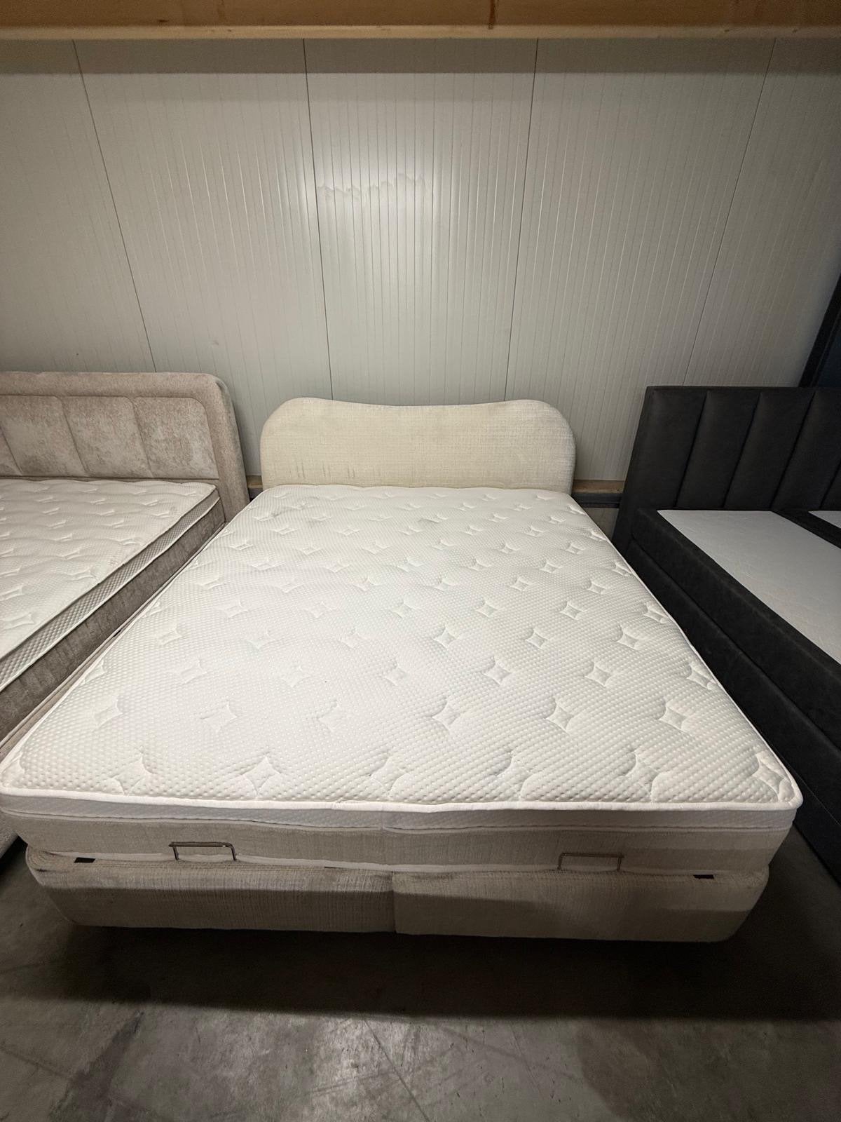 Boxspring 180x200 met opbergruimte en luxe matras teddy taup, Ophalen, Bruin, 180 cm, 200 cm