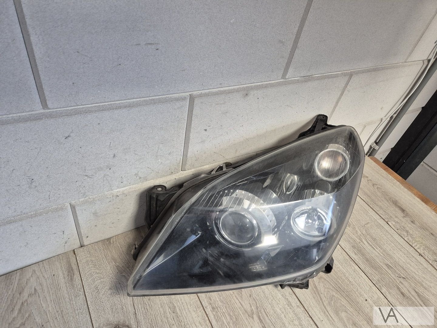 Opel Astra H 2004 - 2010 koplamp XENON met bochtlicht €150, Gebruikt, -, -, Opel