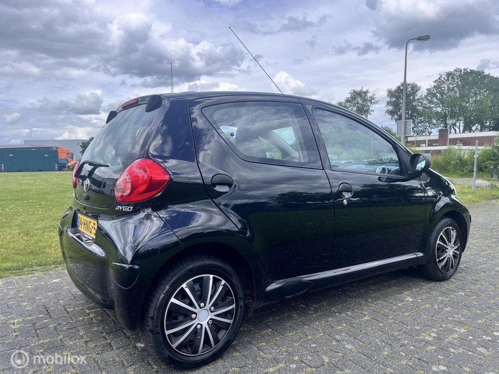 Toyota Aygo 1.0-12V / Airco / NAP / APK / 5drs /, Auto's, Toyota, Voorwielaandrijving, Stof, Gebruikt, 4 stoelen
