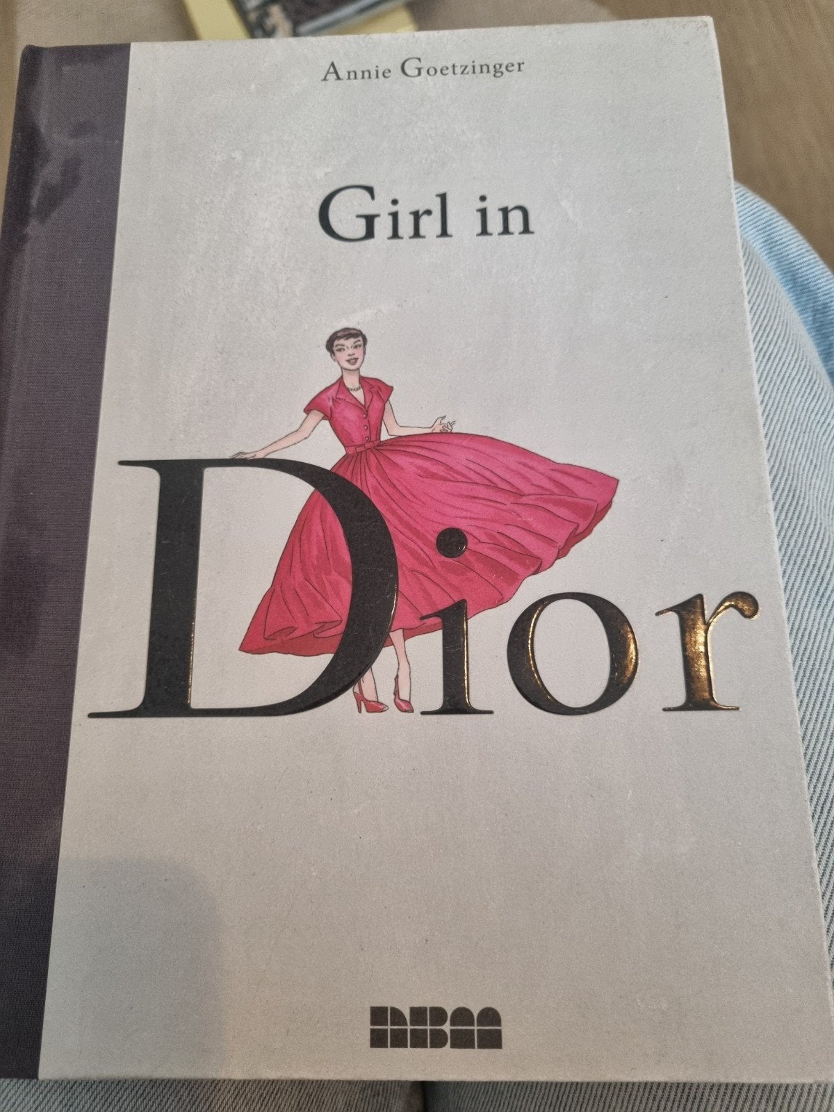 leuk "tafelboek" €10, Boeken, Ophalen of Verzenden, Zo goed als nieuw, Mode algemeen