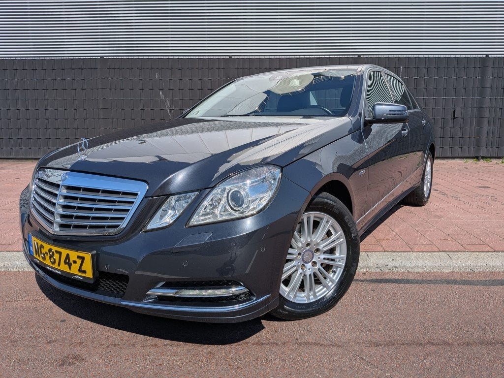 Mercedes-Benz E-Klasse 220 CDI Elegance Volledig onderhouden, Auto's, Automaat, Euro 5, Gebruikt, Zwart