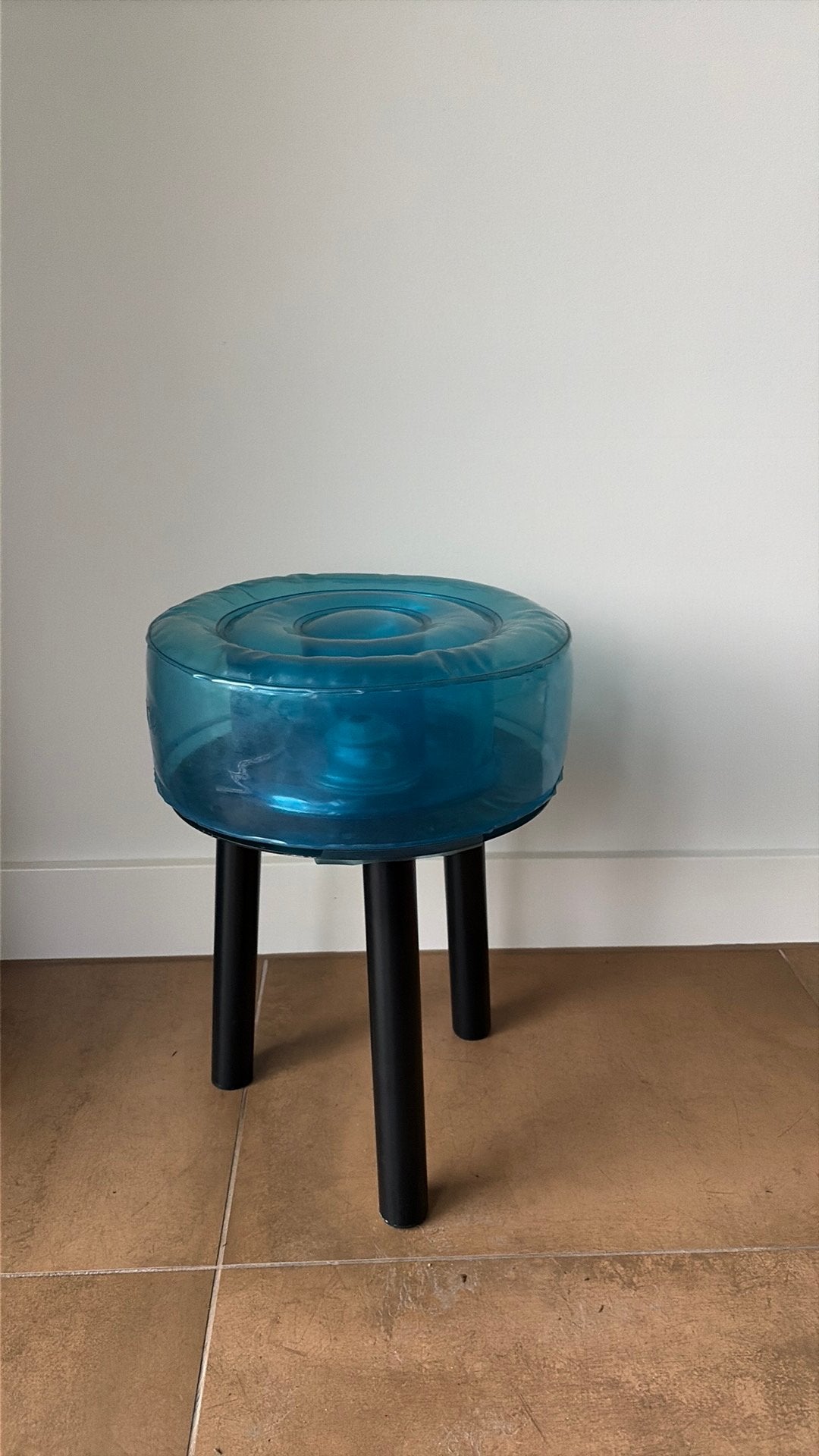 Design krukje Floofy van Mojow, Ophalen of Verzenden, Zo goed als nieuw, Kunststof