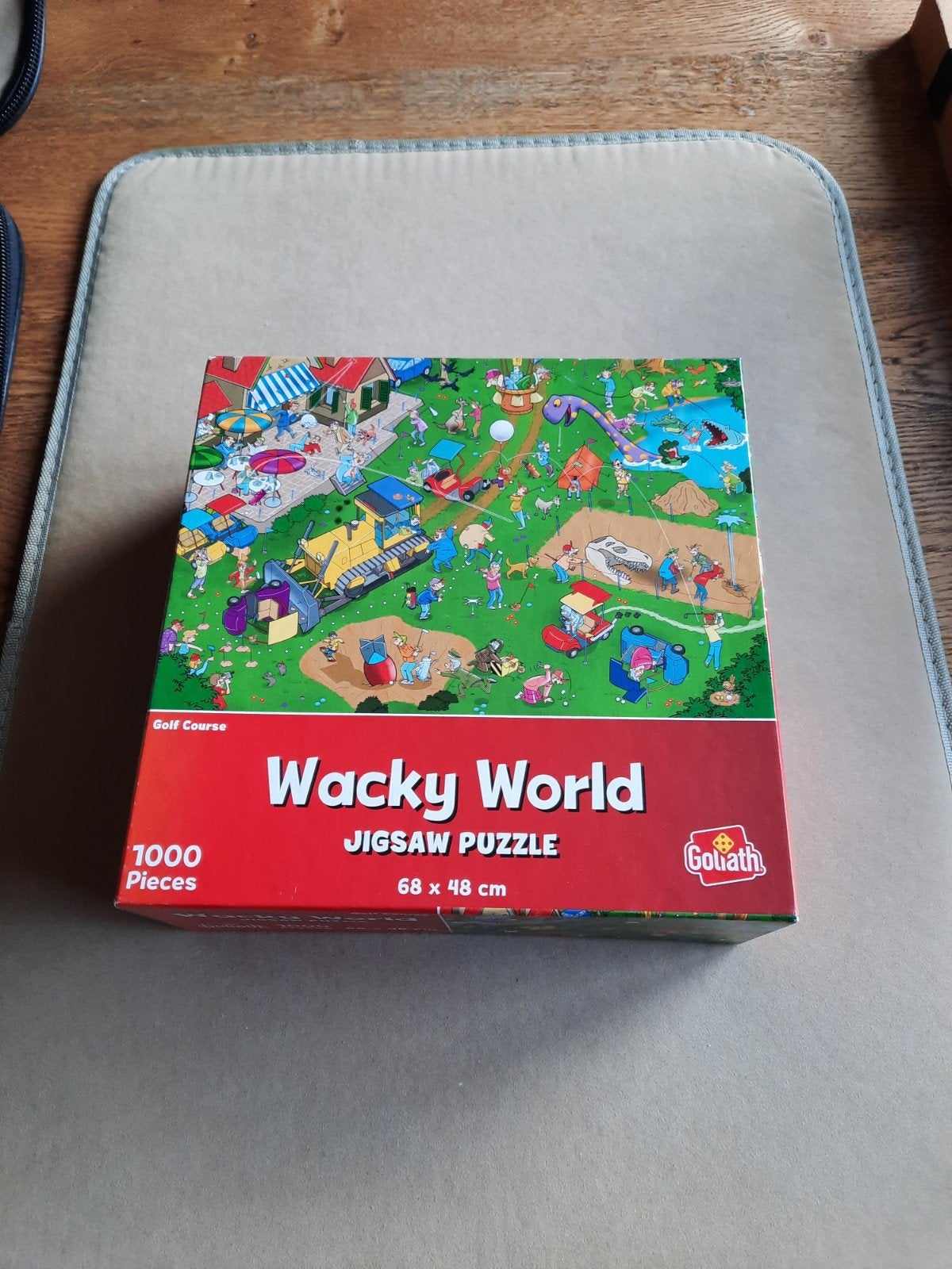 Wacky World Golf Course Jigsaw Puzzel 1000 stukjes, Ophalen of Verzenden, 500 t/m 1500 stukjes, Gebruikt, Legpuzzel