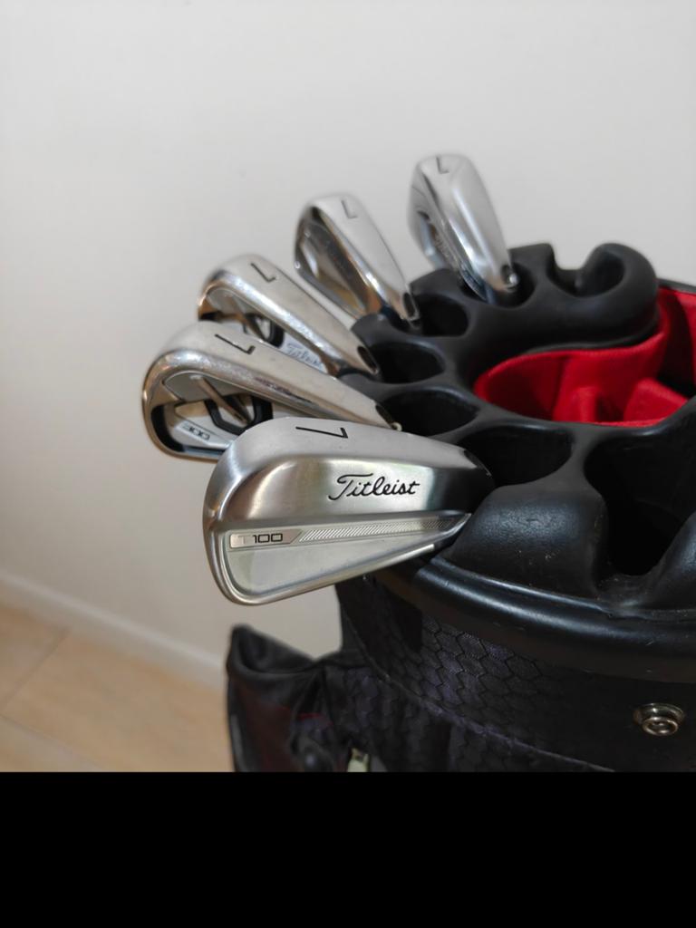 Titleist ijzer 7 R.H. + shaft / t100 /300/ 350/400/ ap1, Sport en Fitness, Golf, Ophalen of Verzenden, Zo goed als nieuw, Club