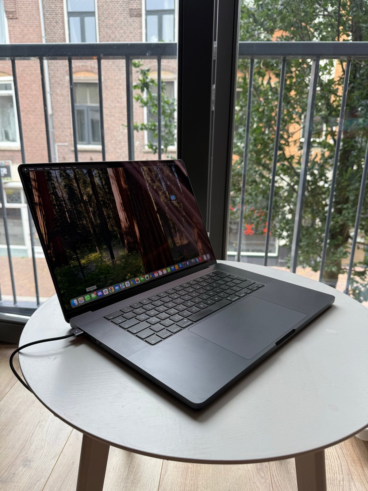 MacBook Pro 16-inch (late 2024) - M4 pro chip - 24GB RAM, Computers en Software, Apple Macbooks, Zo goed als nieuw, MacBook Pro