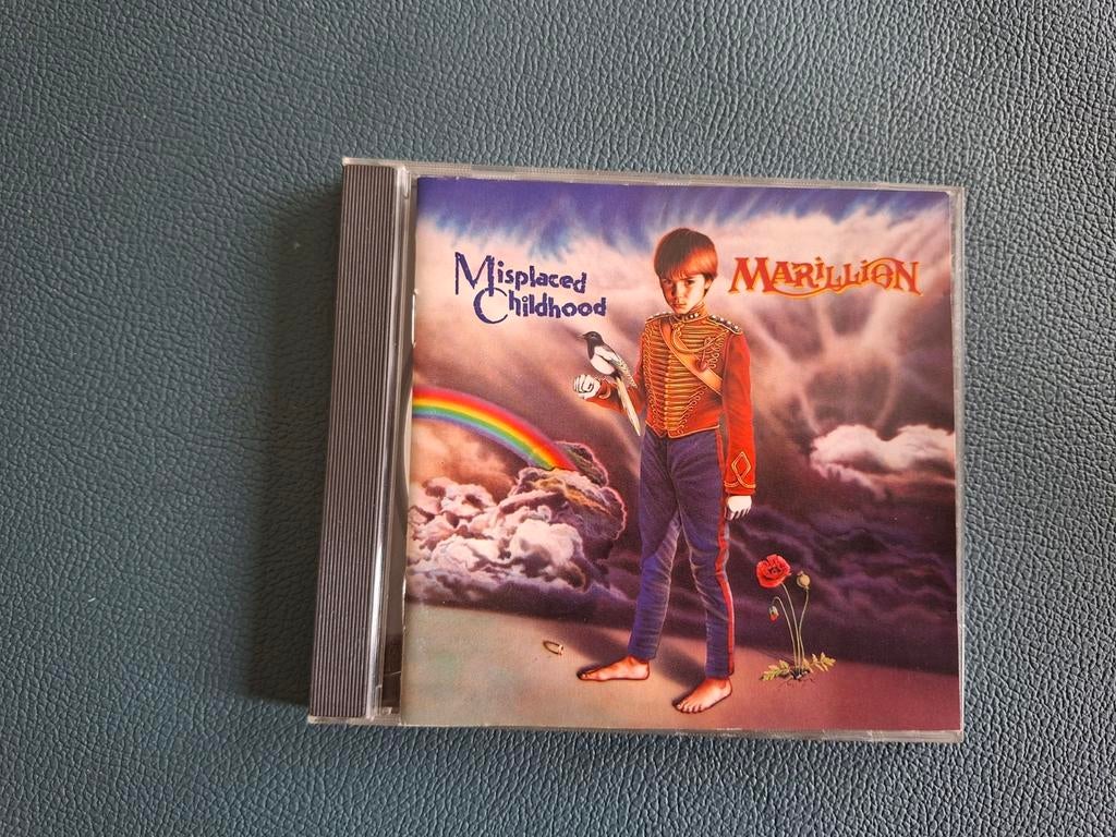 marillion misplaced childhood album, Ophalen of Verzenden, Zo goed als nieuw, Progressive