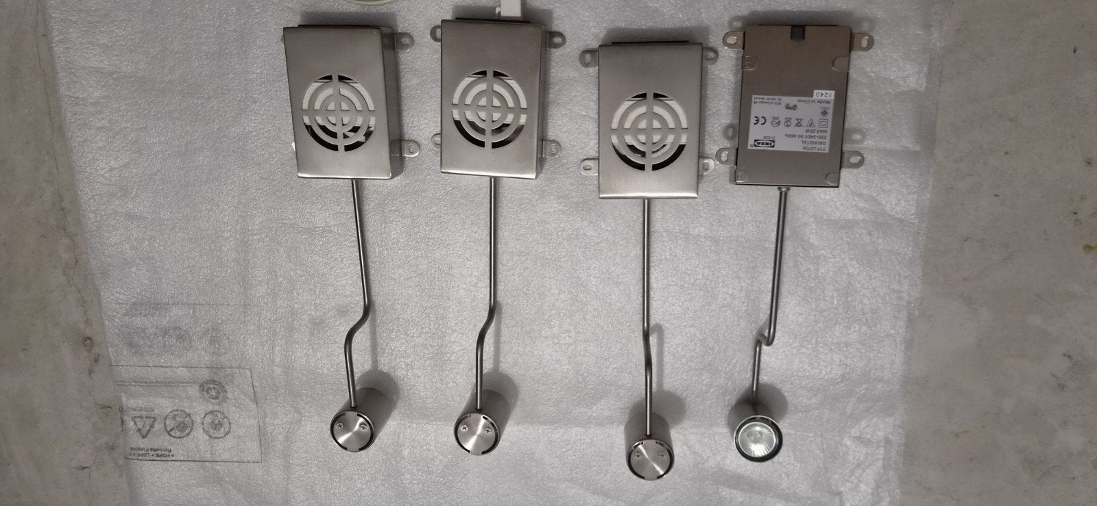 IKEA LED-verlichting voor kasten - Set van 4 + set van 6, IKEA, Zo goed als nieuw, Zilver, Ophalen