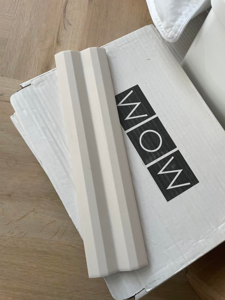 Wow design tegels Stripes Dove Matt, Doe-het-zelf en Verbouw, Tegels, Nieuw, Wandtegels, Keramiek, 20 tot 40 cm, Minder dan 20 cm