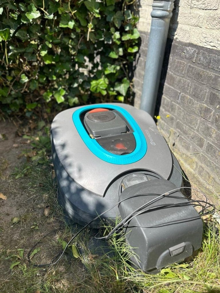 Gardena R160LiC Robotmaaier - Zo goed als nieuw, Tuin en Terras, Grasmaaiers, Ophalen, Nieuw