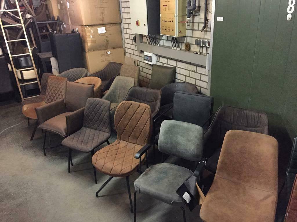 Mix en match vintage horeca stoelen actie opruiming ophalen, Huis en Inrichting, Stoelen, Ophalen, Bruin, Metaal, Nieuw