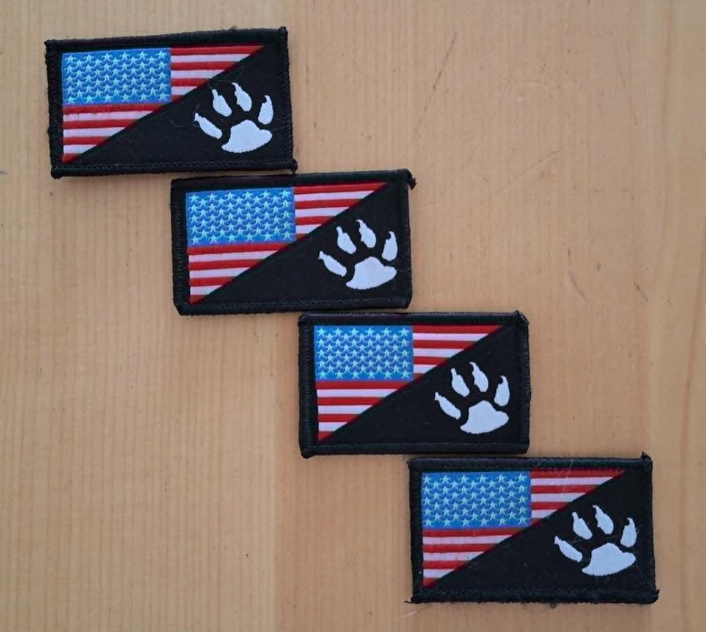 Te koop 4 nieuwe K9-emblemen met klittenband (6,5 x 4 cm)., Ophalen of Verzenden, Nieuw