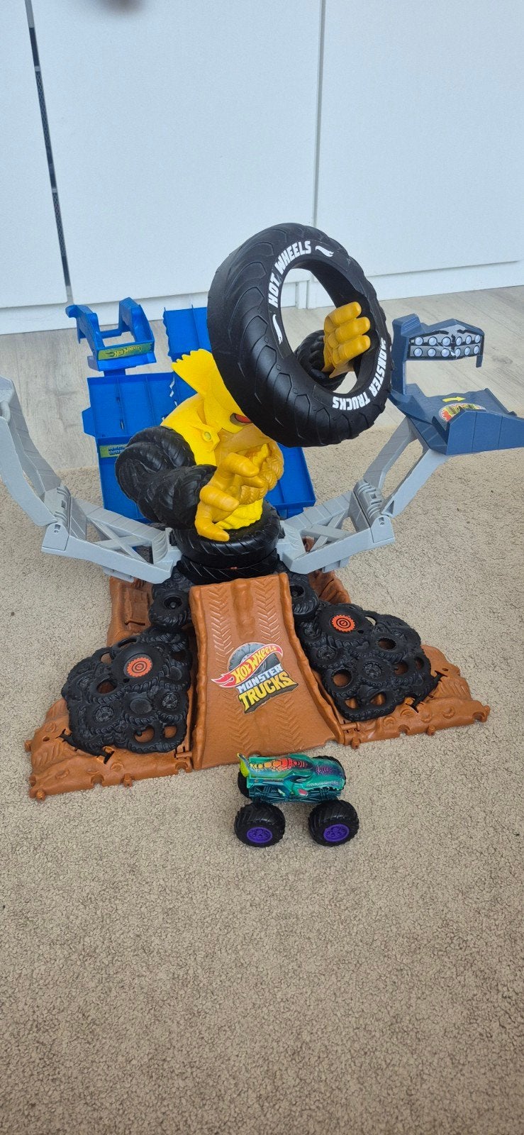 Hot Wheels Monster Trucks Arena Beukers Speelset, Ophalen, Zo goed als nieuw, Jongen of Meisje