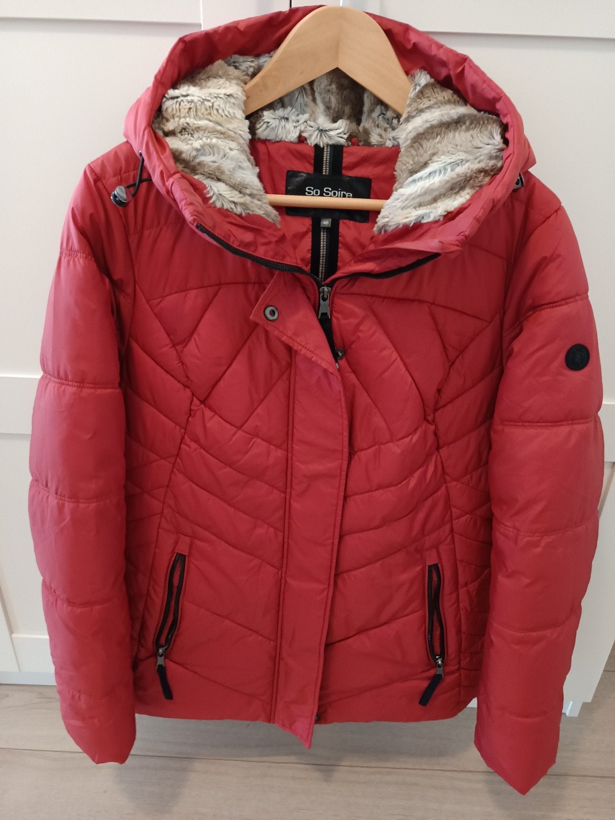 ZGAN dames jas  SoSoire Mt.40, Kleding | Dames, Ophalen of Verzenden, Zo goed als nieuw, Rood