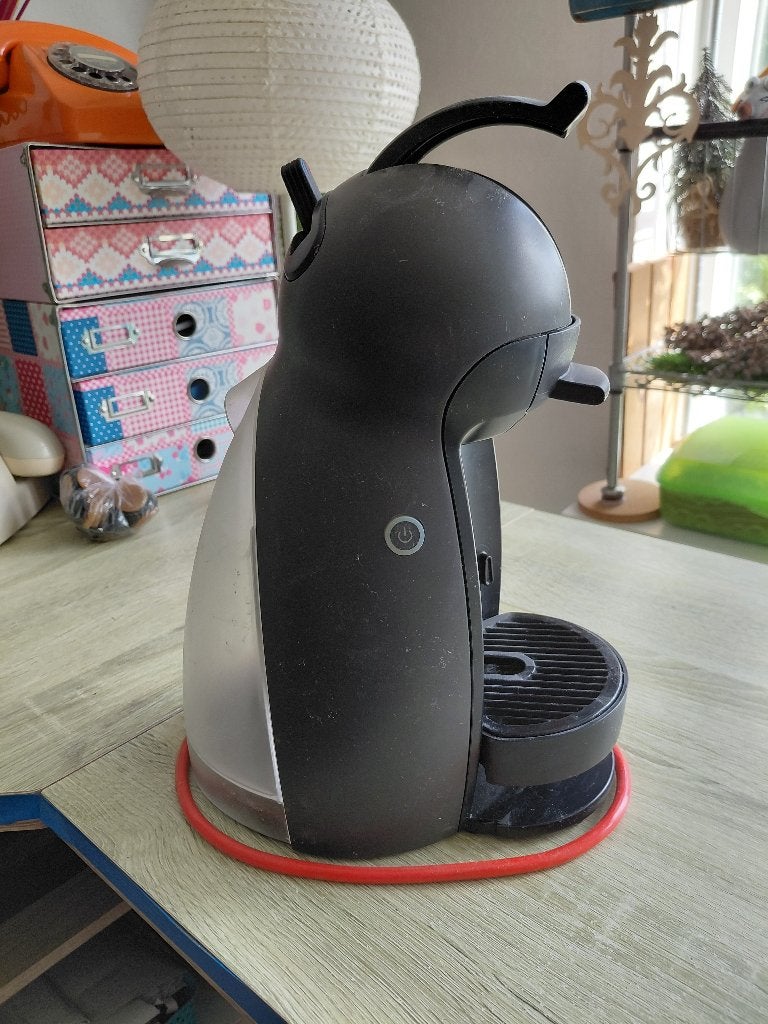 Dolce Gusto koffie apparaat, Ophalen, Zo goed als nieuw, Koffiemachine