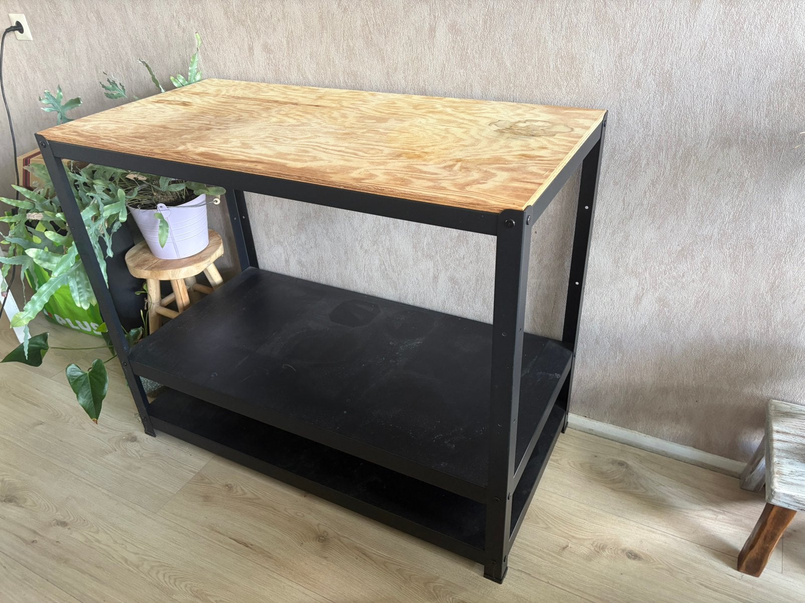 Werkbank van IKEA, Ophalen, Zo goed als nieuw, Minder dan 70 cm
