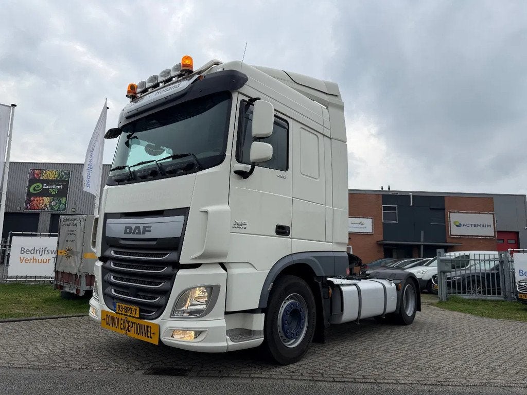 DAF XF 460 Mega Hefschotel / Hebeplatte / Lifting Fifth Whee, Auto's, Automaat, Achterwielaandrijving, Euro 6, 462 pk