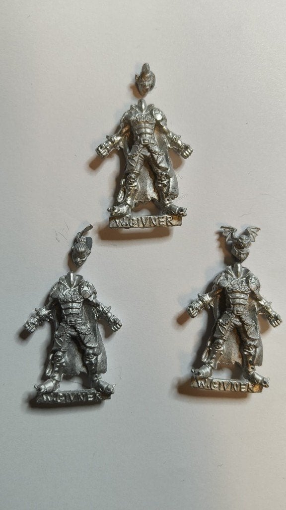 3 bloodbowl vampires, Ophalen of Verzenden, Zo goed als nieuw, 1:50 of kleiner, Figuur of Figuren