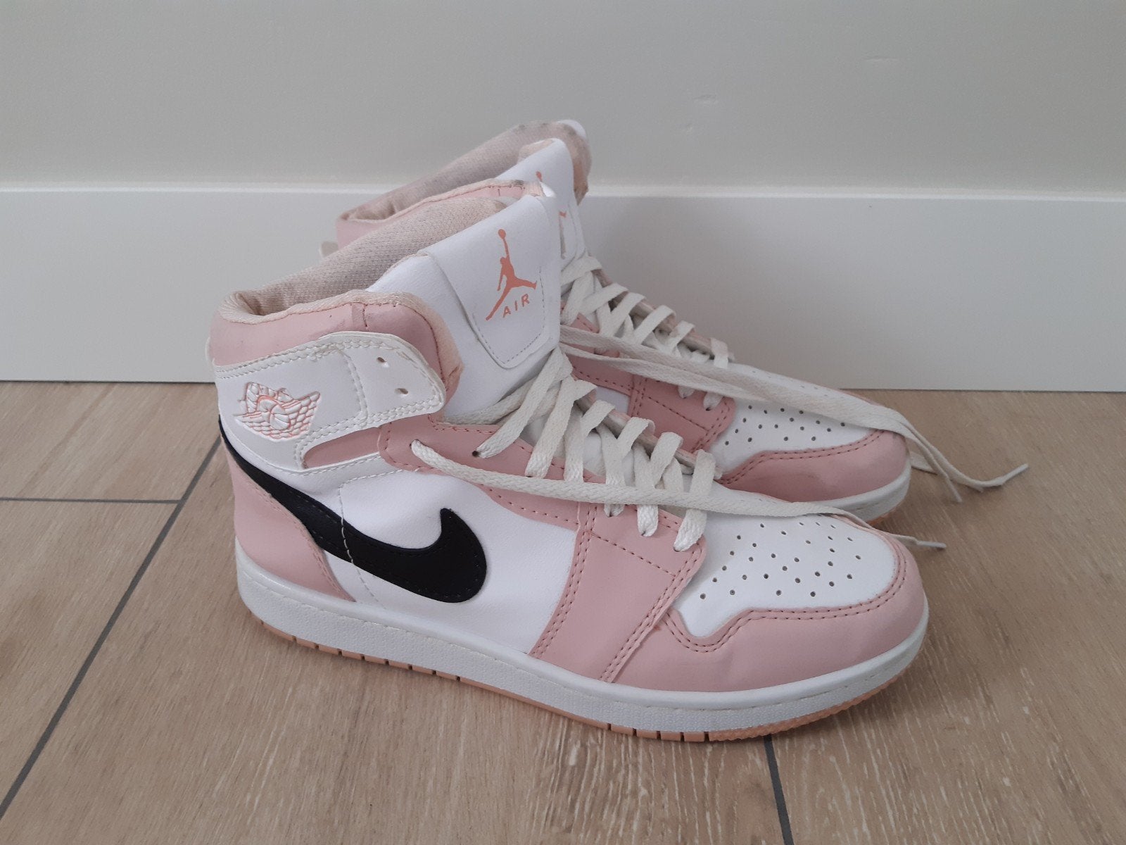 Nike Air Jordan Sneakers mt. 40, Nike Air Jordan, Ophalen of Verzenden, Sneakers of Gympen, Roze