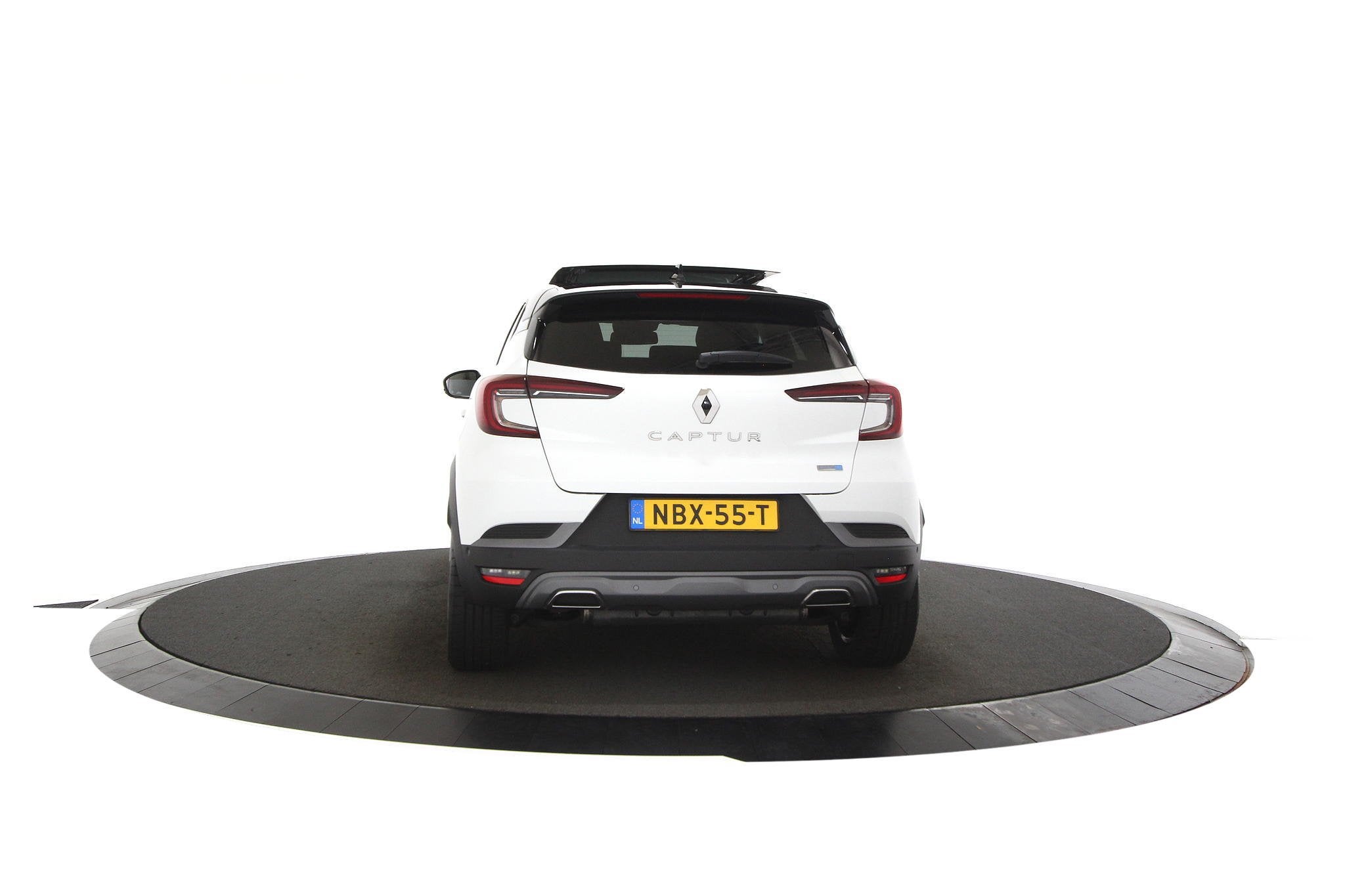 Renault Captur 1.6 PHEV RS Line Schuifdak Bi-Tone ACC Stoelv, Gebruikt, Plug-in hybride, Bedrijf, 71 km/l