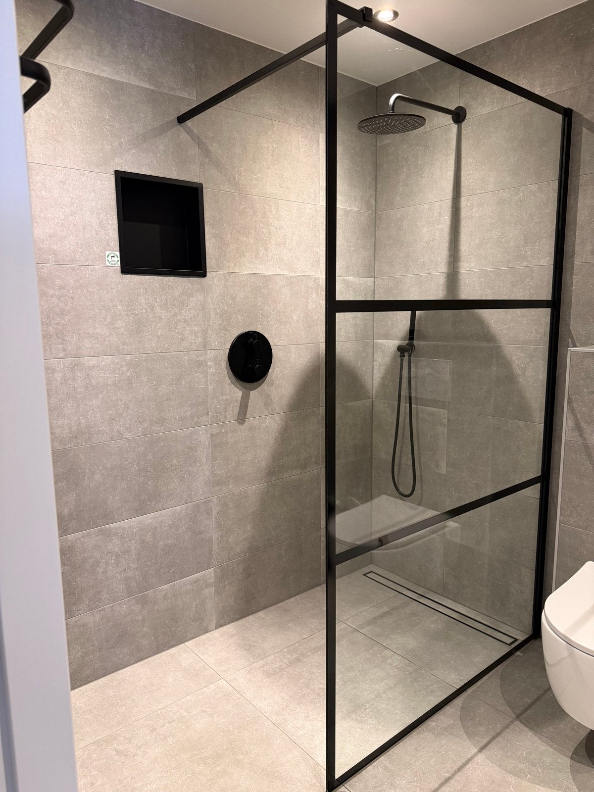 Moderne Diamond inloopdouche 120cm met zwarte strepen, Ophalen, Zo goed als nieuw, Glas, Douche