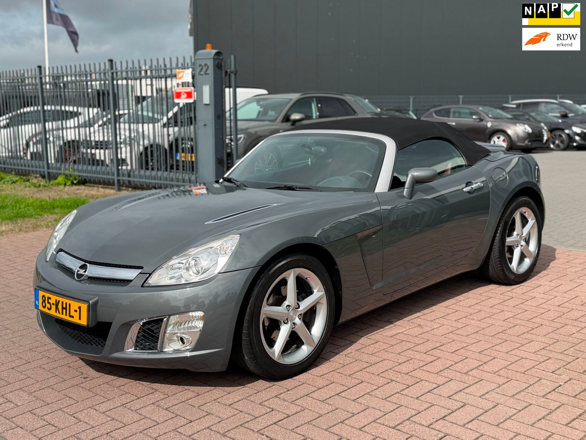 Opel GT 2.0 Turbo ECOTEC 264PK Cabrio NAP Remus, Auto's, Achterwielaandrijving, Gebruikt, 4 cilinders, Cabriolet