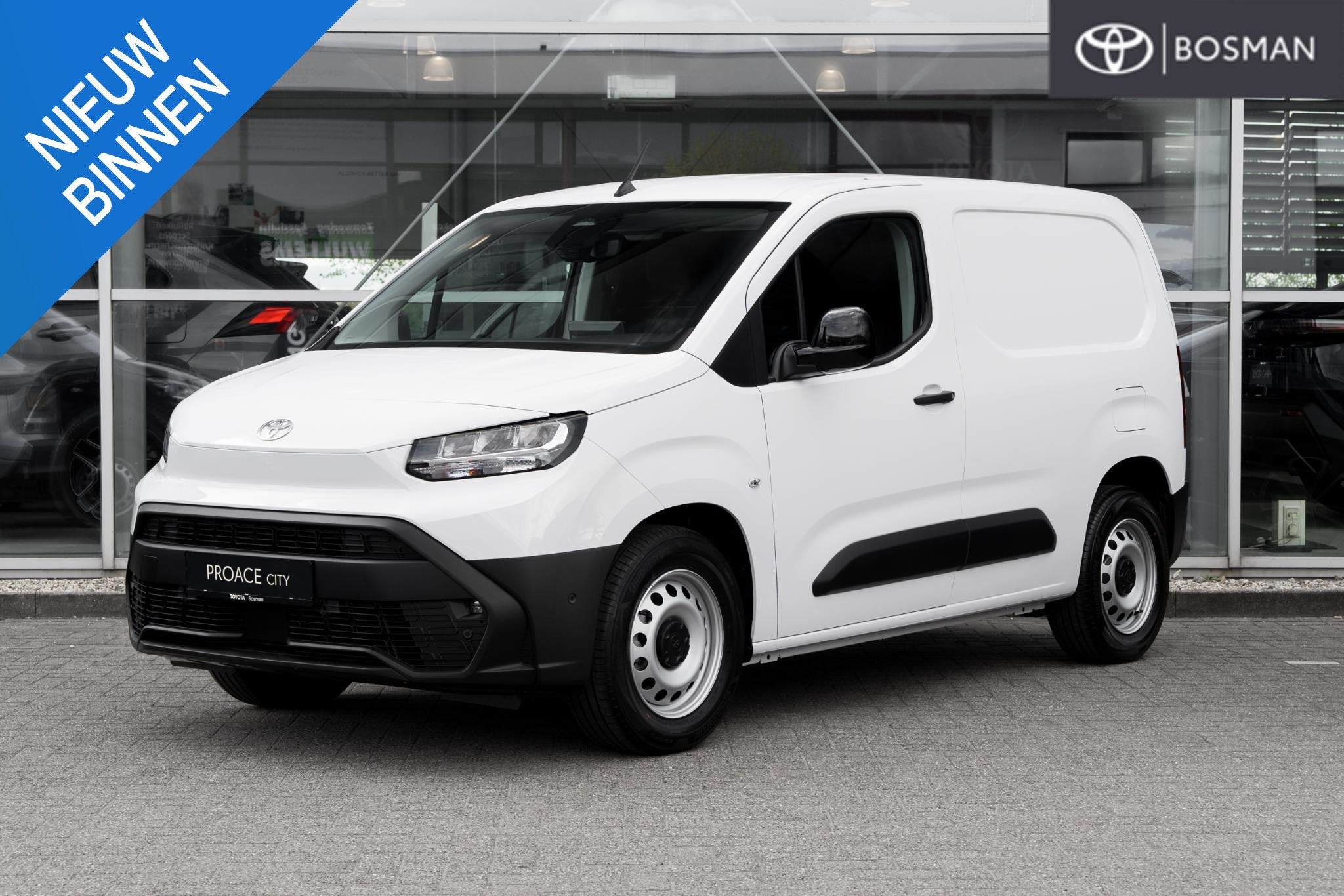 Toyota PROACE CITY Electric 10th Anniversary 50 kWh, Gebruikt, 750 kg, Wit, 1565 kg
