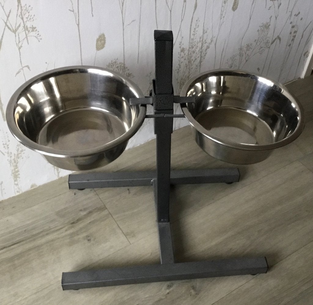 Standaard met 3 metalen voerbakken, Ophalen of Verzenden, Verstelbaar, Gebruikt