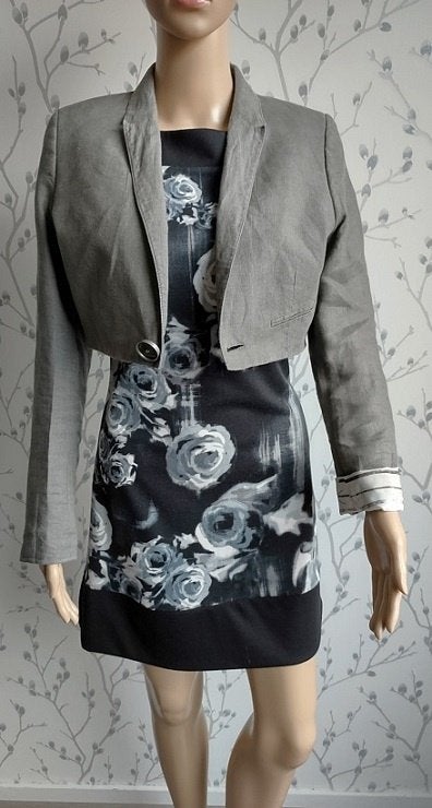 HANS UBBINK Licht-Grijs Kort Jasje/ Blazer maat 36, Kleding | Dames, Ophalen of Verzenden, Zo goed als nieuw, Jasje, Maat 36 (S)