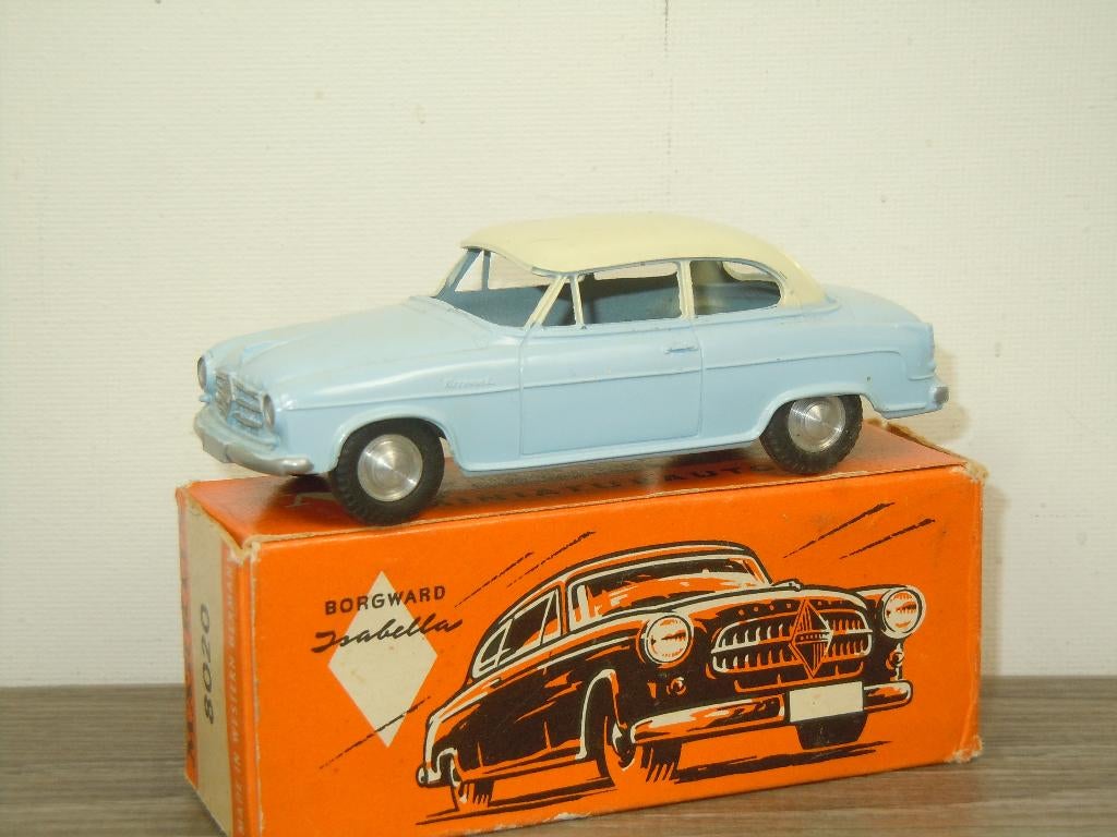 Borgward Isabella - Marklin 8020 Germany, Hobby en Vrije tijd, Modelauto's | 1:43, Overige merken, Duitsland, Auto, Verzenden