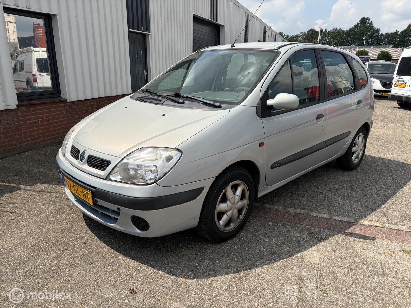 Renault Scenic 1.6-16V Elysée, Auto's, Renault, Voorwielaandrijving, Gebruikt, 1225 kg, 4 cilinders