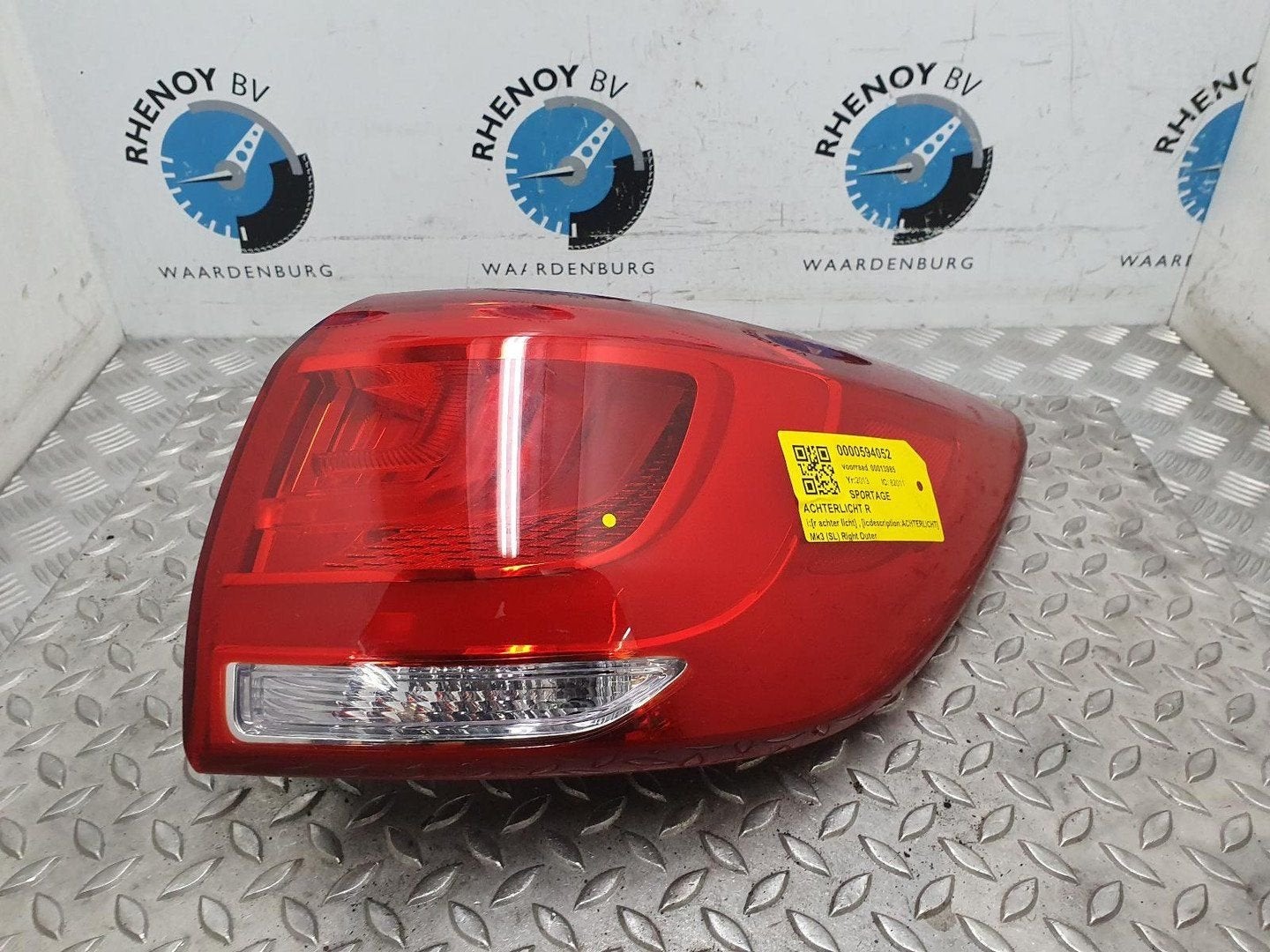 KIA SPORTAGE 1.6 GDI 2WD ACHTERLICHT R 2013, Ophalen of Verzenden, Gebruikt, Stiba lid