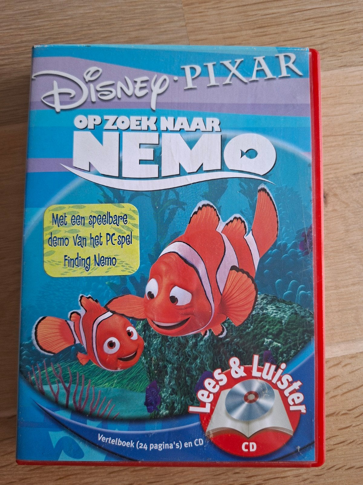 Lees en Luister cd van Disney 'Op zoek naar Nemo', Boeken, Ophalen of Verzenden, Gelezen, Fictie
