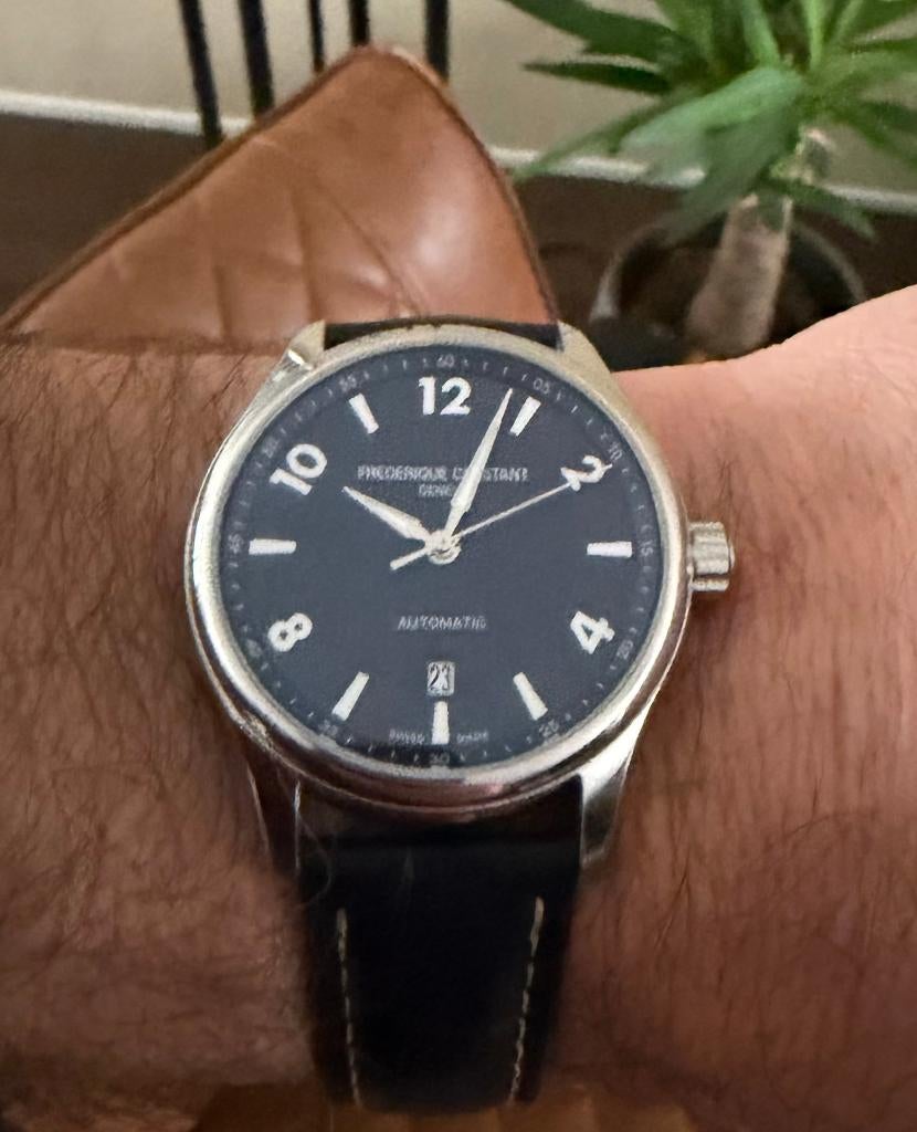 Frederique Constant Runabout Limited Blue 42 mm blauw / 2023, Staal, Polshorloge, Ophalen, Overige merken