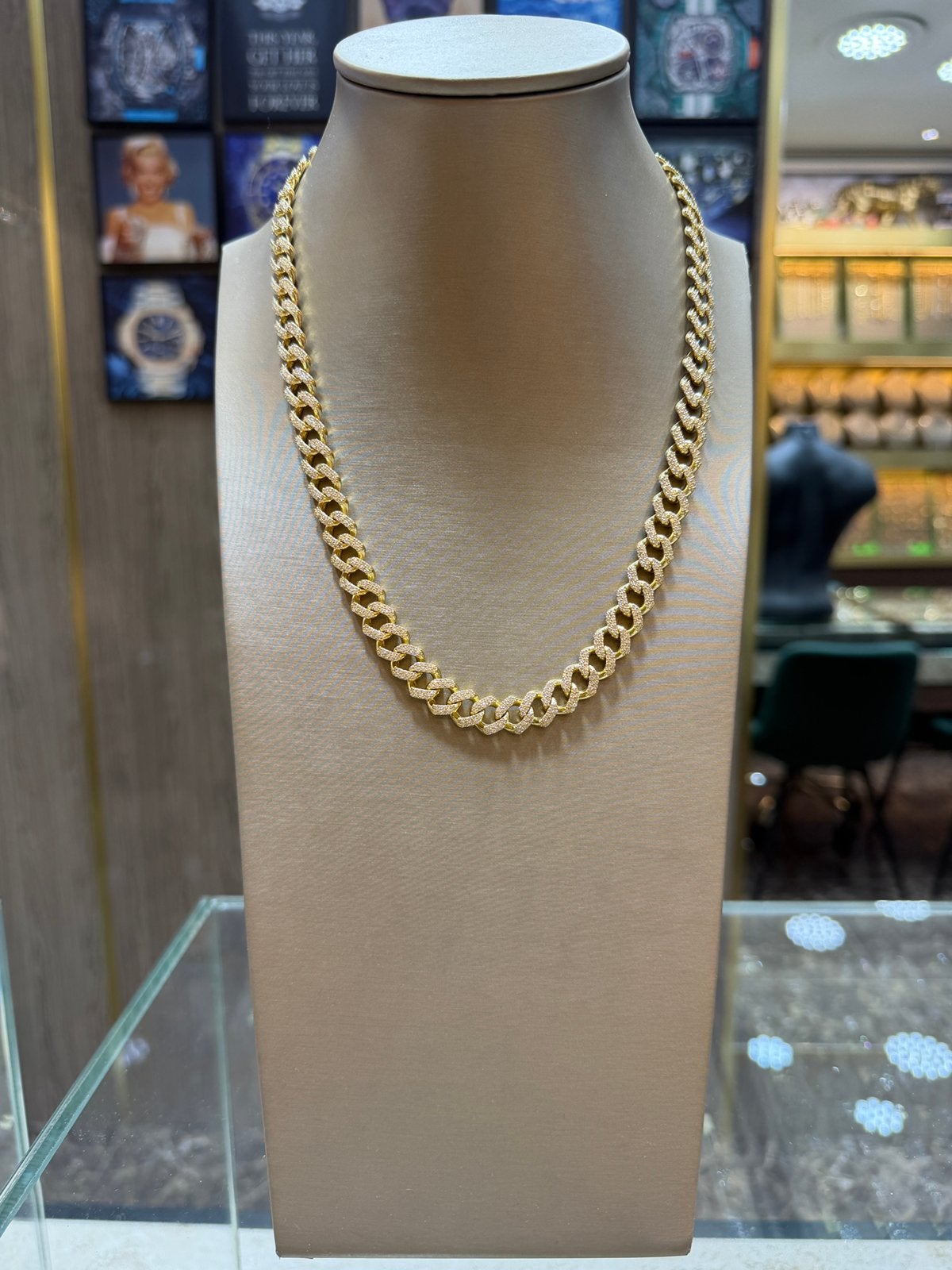 18KT Goud - CUBAN - 89 Gram - 22ct natuurlijke diamanten