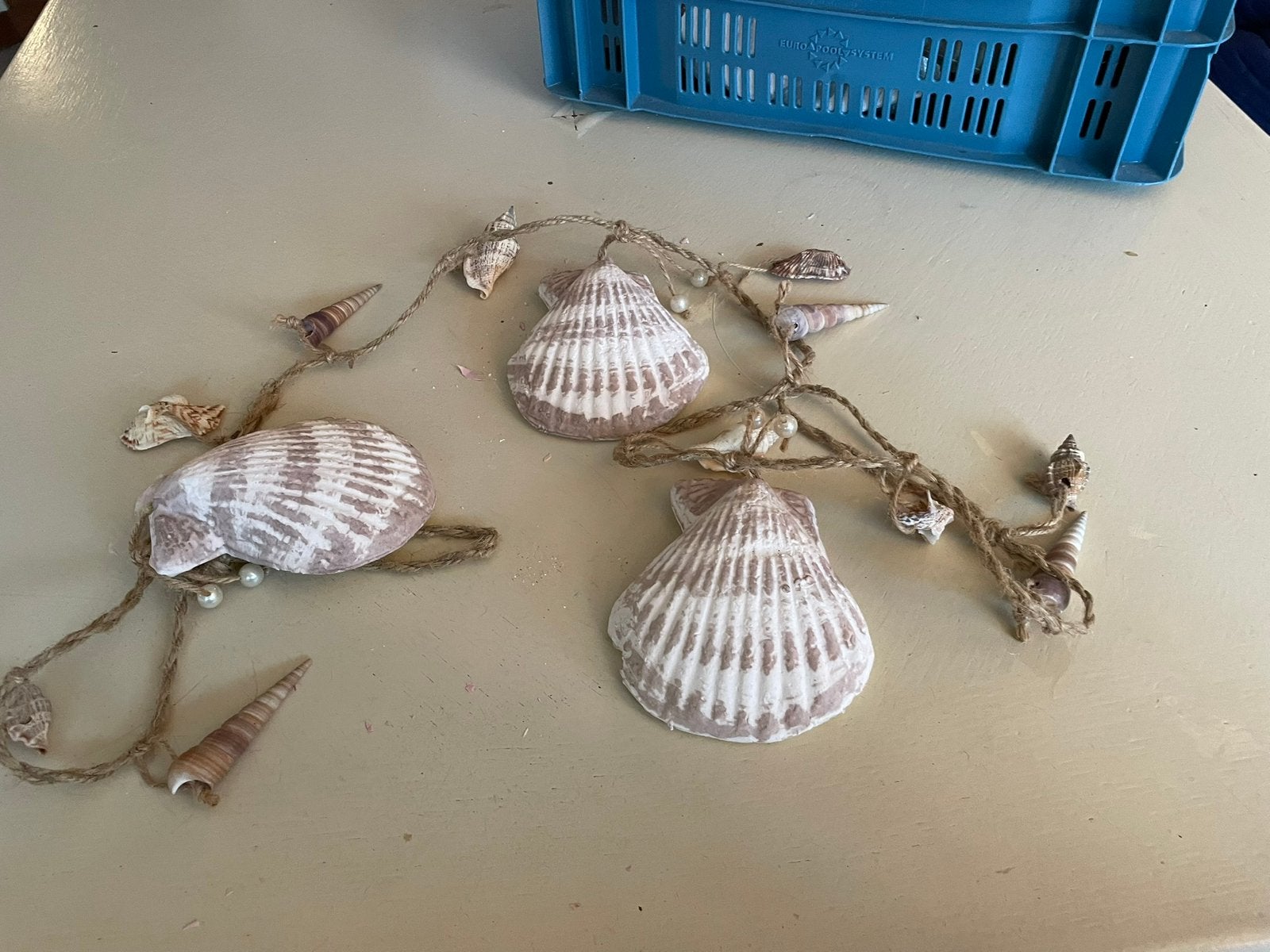 Decoratieve schelpen slinger, Meerkleurig, Overige stijlen, Ophalen of Verzenden, Zo goed als nieuw