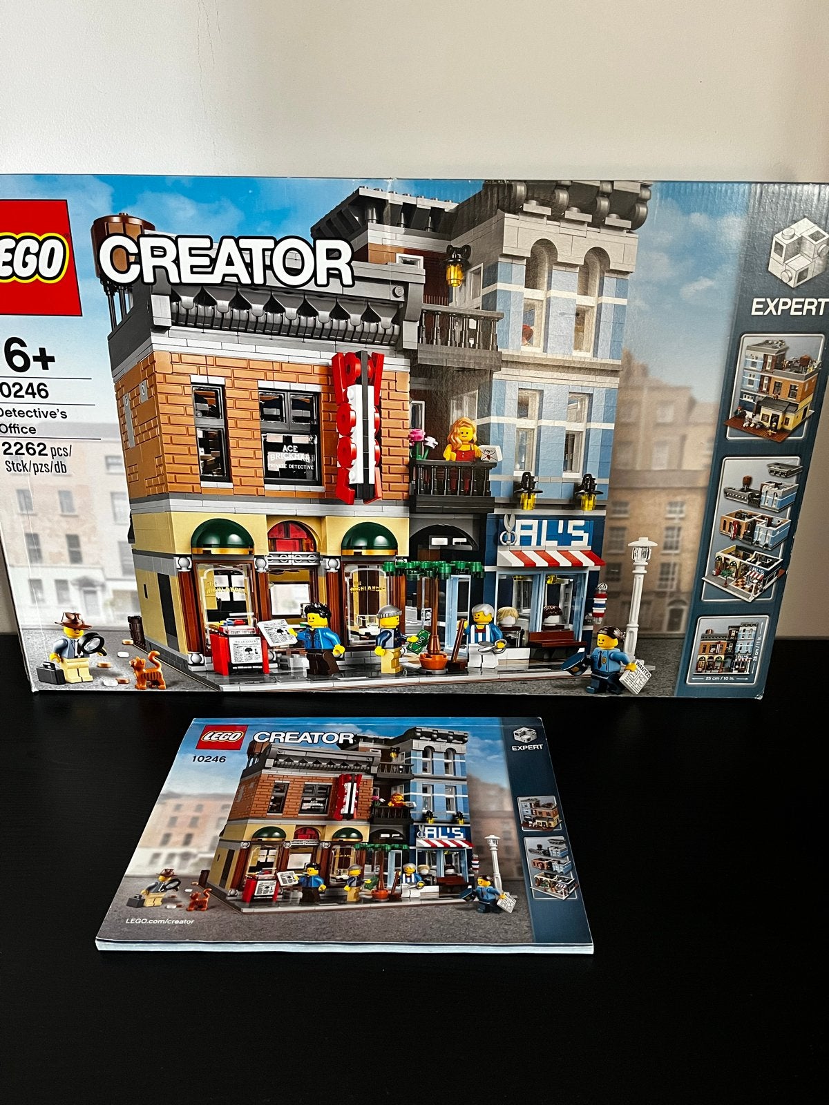 LEGO Creator Expert 10246 Detective's Office met Light Kit, Ophalen of Verzenden, Zo goed als nieuw