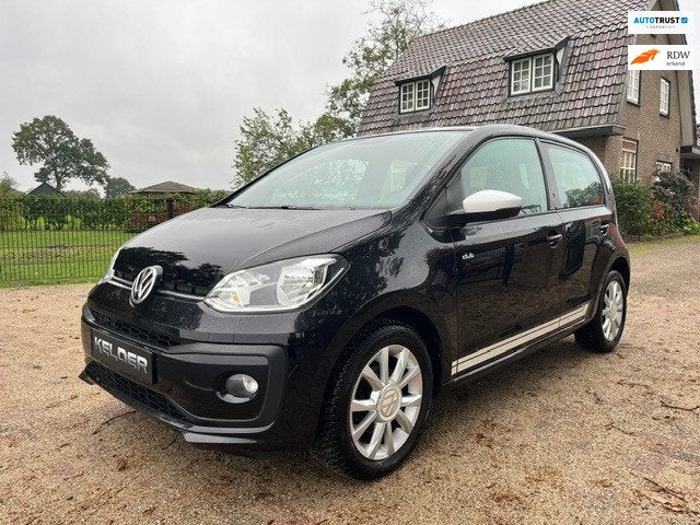 Volkswagen Up! 1.0 HIGH UP! CLUB EDITION! AIRCO, 15" velgen,, Auto's, Voorwielaandrijving, Dealer onderhouden, Stof, Gebruikt