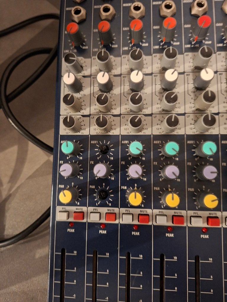 Soundcraft EFX8 mengpaneel, Ophalen of Verzenden, Gebruikt, 10 tot 20 kanalen