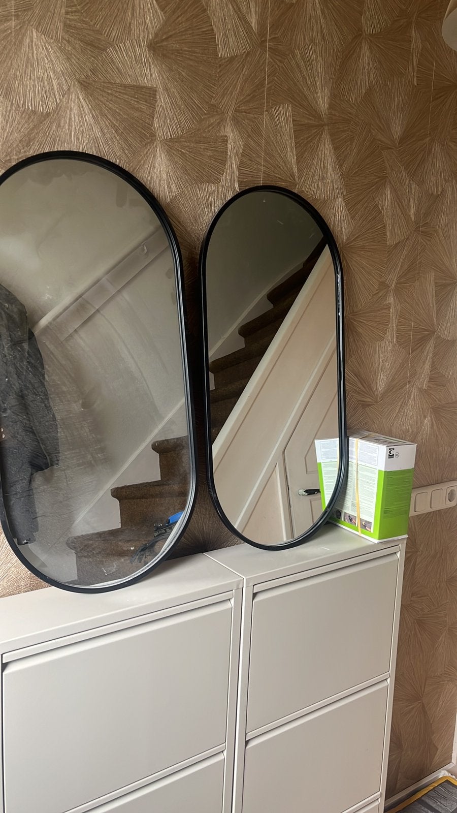 2 ovale spiegels, Huis en Inrichting, Woonaccessoires | Spiegels, Minder dan 50 cm, Ophalen of Verzenden, Zo goed als nieuw, Minder dan 100 cm