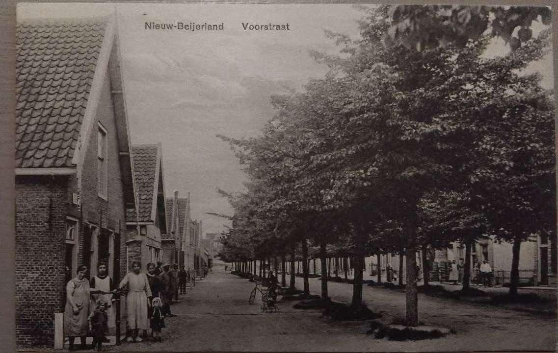 Voorstraat Nieuw-Beijerland (Zuid-Holland) c. 1921, Ophalen of Verzenden, Voor 1920, Gelopen, Zuid-Holland