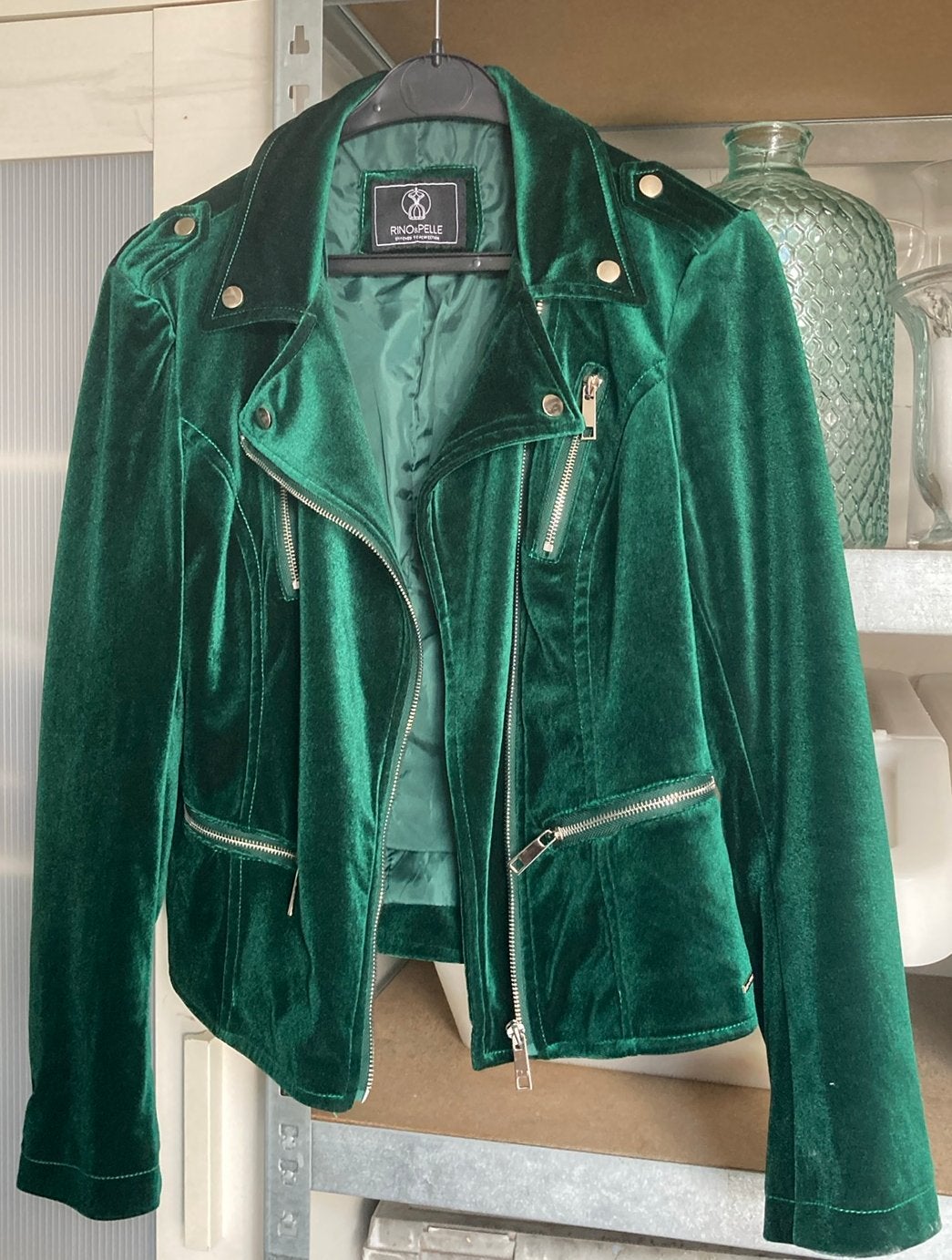 Groen velours jasje maat 40 van Rino&Pelle, Ophalen, Zo goed als nieuw, Maat 38/40 (M), Groen